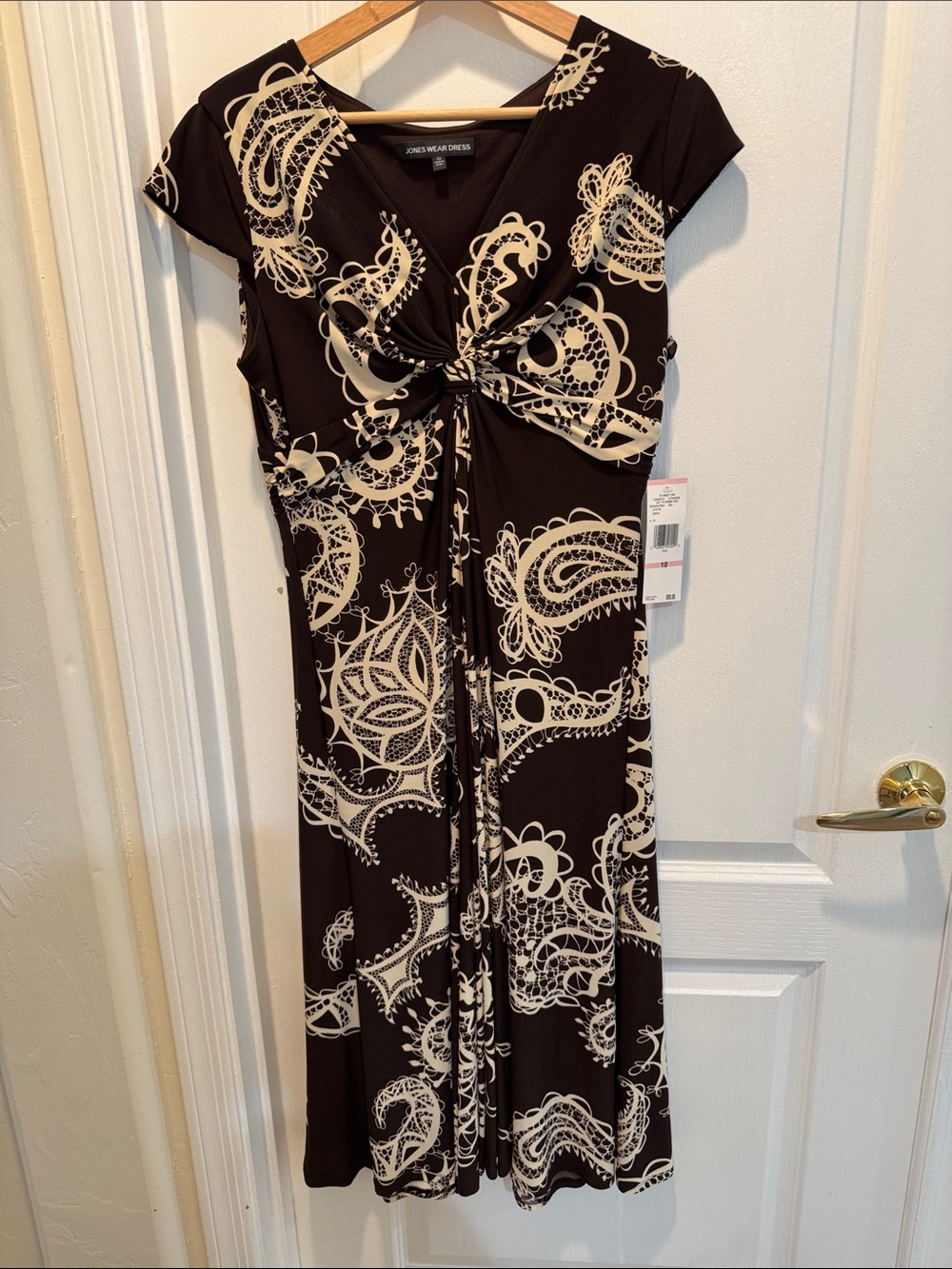 Jones New York Dark Brown and Cream Knot-Front Midi Dress